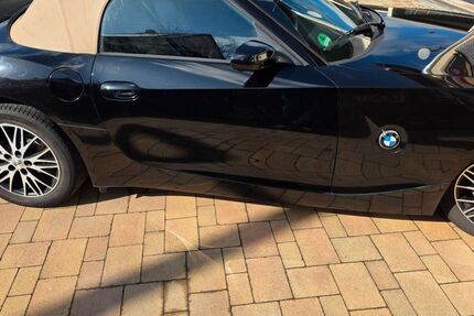 BMW Z4 142.686 km 8.900 &euro; Sinsheim 74889