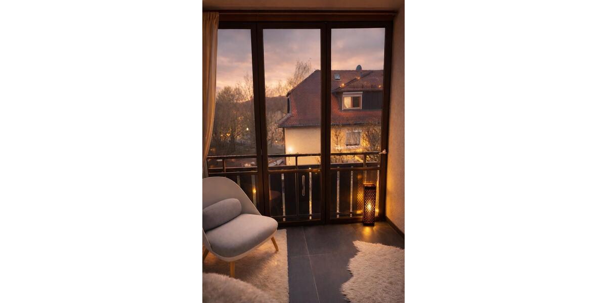 Dachgeschoßwohnung Heilbronn Böckingen - 2 Zimmer, 65 m&sup2;, 1.300&euro; | Angebot:25942992