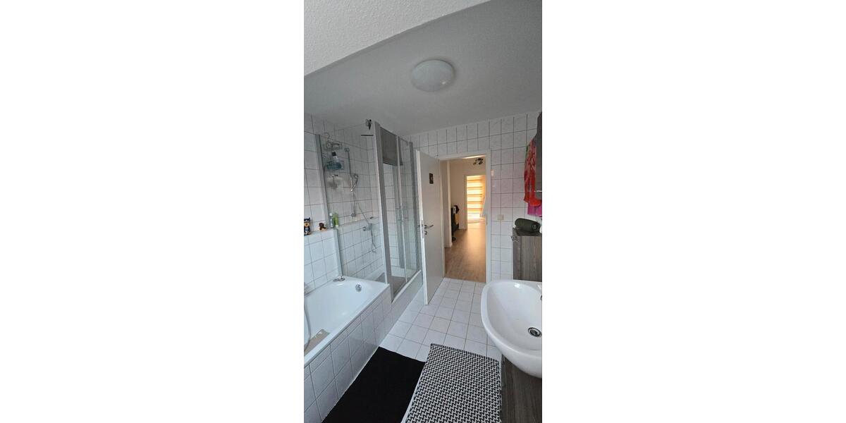 Maisonettenwohnung Oberderdingen - 4 Zimmer, 116 m&sup2;, 1.500&euro; | Angebot:25253398