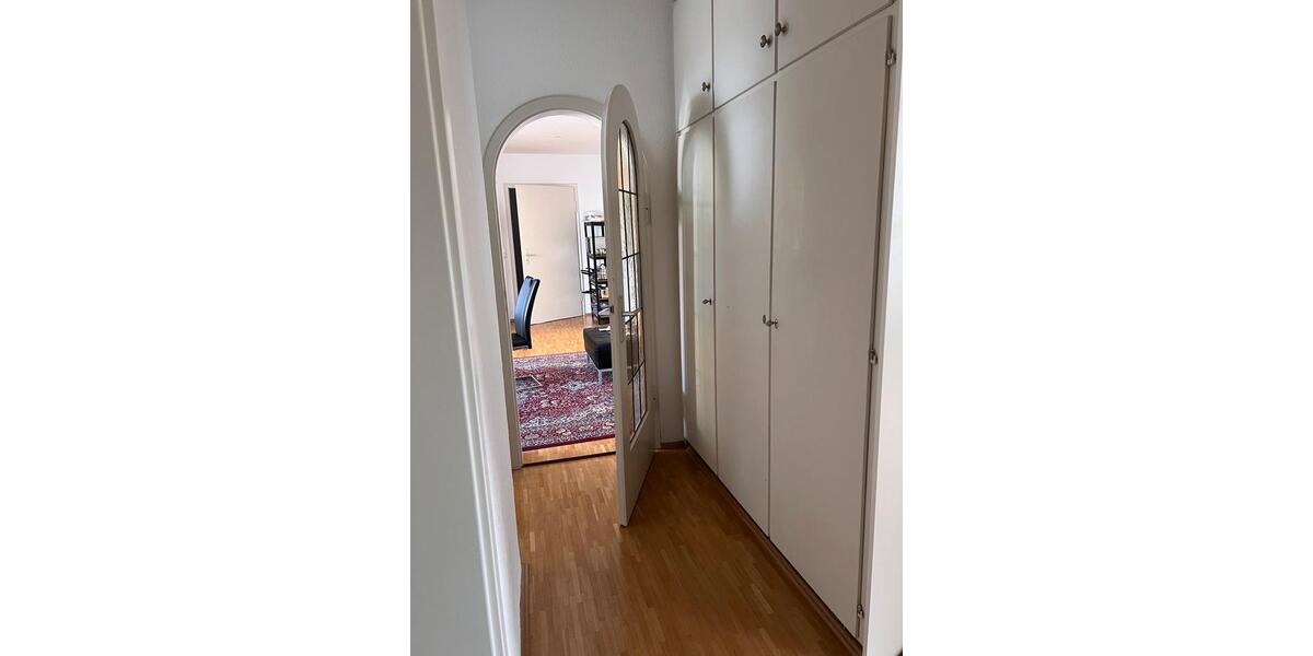 Etagenwohnung Heilbronn - 1 Zimmer, 123 m&sup2;, 460&euro; | Angebot:25979038