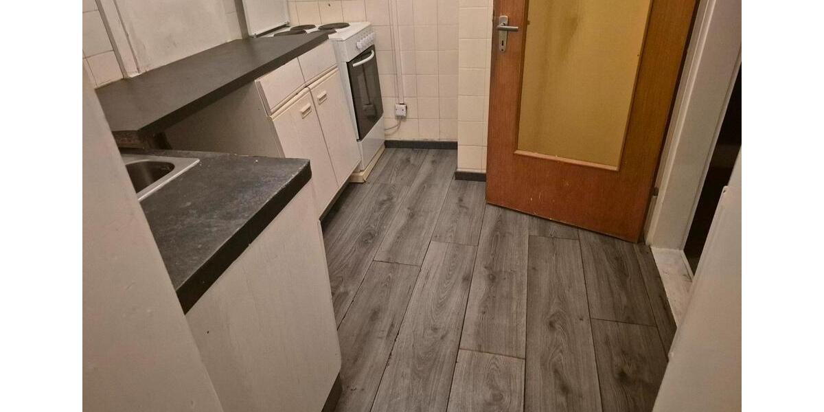 Etagenwohnung Lauffen am Neckar - 3 Zimmer, 90 m&sup2;, 1.000&euro; | Angebot:25402502