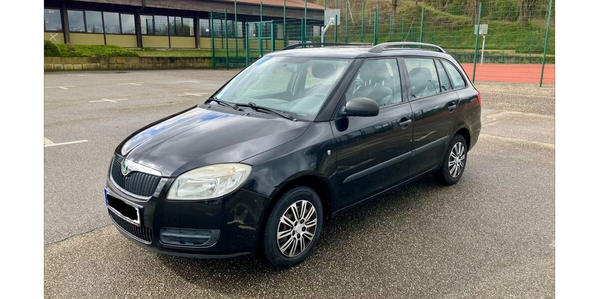 Skoda Fabia 157.380 km 2.999 &euro; Sinsheim 74889
