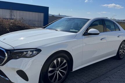 Mercedes-Benz E 220 8.200 km 44.900 &euro; Eppingen 75031
