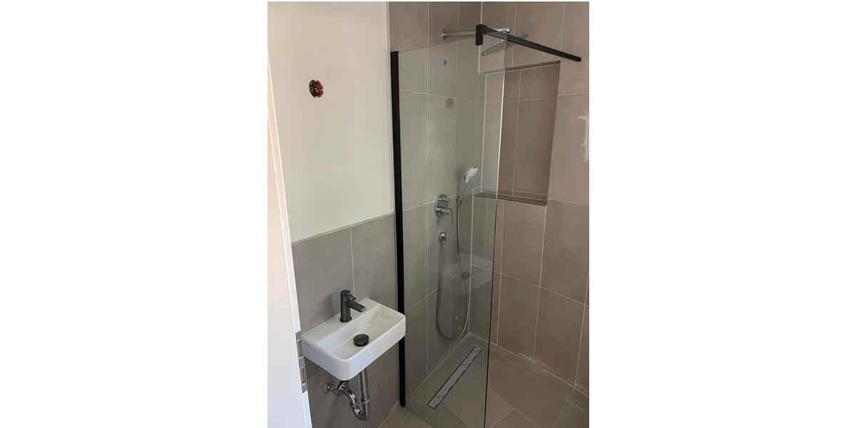 Erdgeschoßwohnung Heilbronn - 3 Zimmer, 100 m&sup2;, 1.100&euro; | Angebot:26488453
