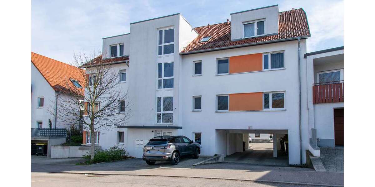Etagenwohnung Vaihingen an der Enz - 4.5 Zimmer, 97 m&sup2;, 395.000&euro; | Angebot:25942034