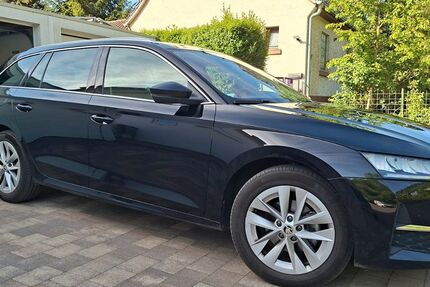 Skoda Octavia 18.500 km 30.100 &euro; Niefern - 75223 75223