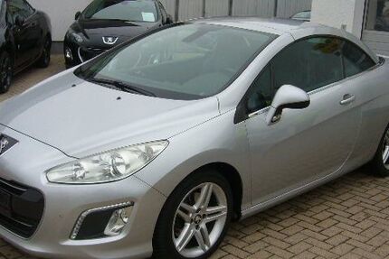 Peugeot 308 146.500 km 8.995 &euro; Walldorf / Baden 69190