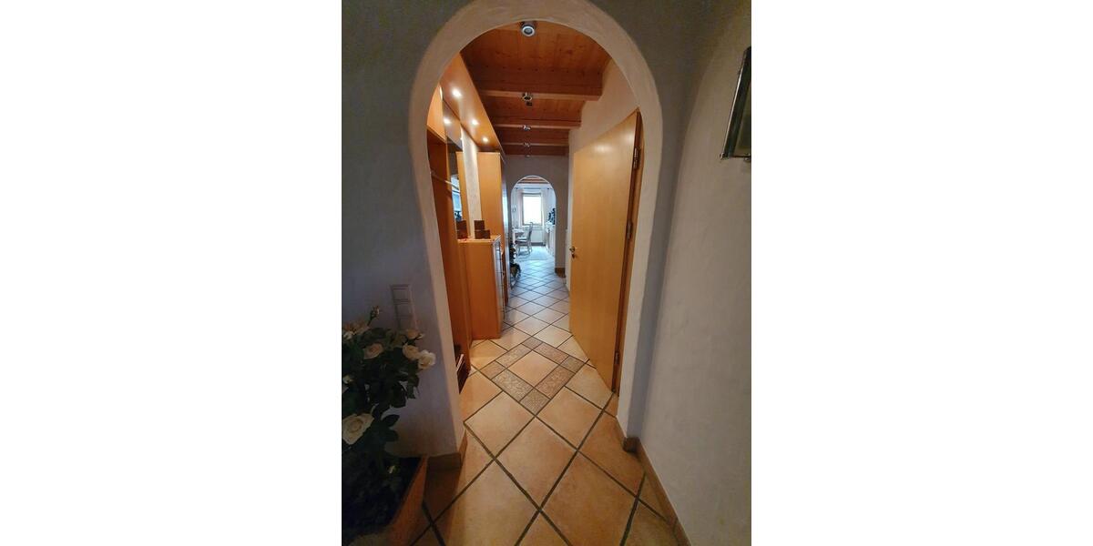 Dachgeschoßwohnung Nordheim - 3.5 Zimmer, 102 m&sup2;, 370.000&euro; | Angebot:25948580