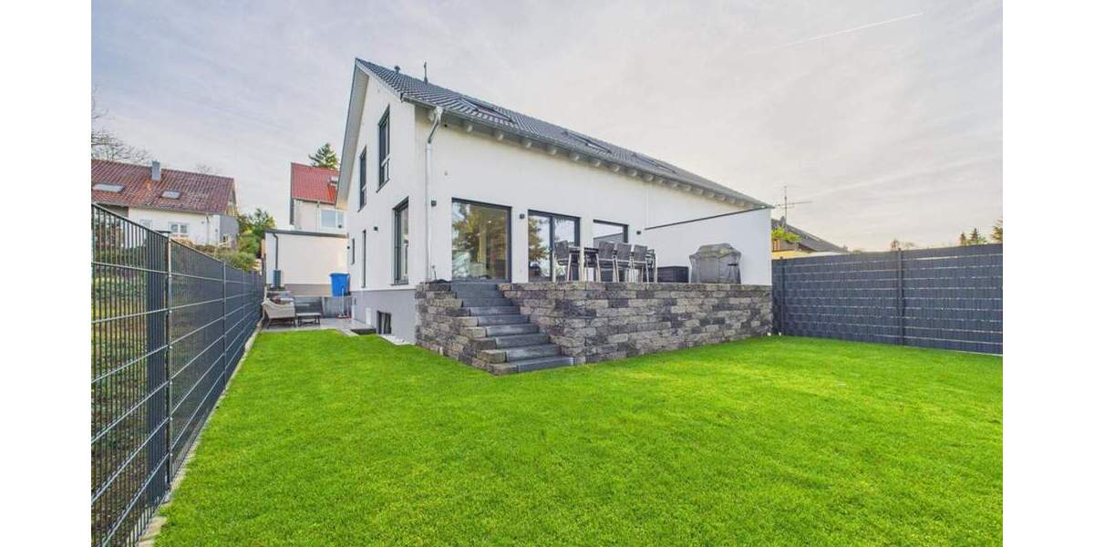 Doppelhaushälfte Abstatt - 6 Zimmer, 175 m&sup2;, 999.000&euro; | Angebot:25703411