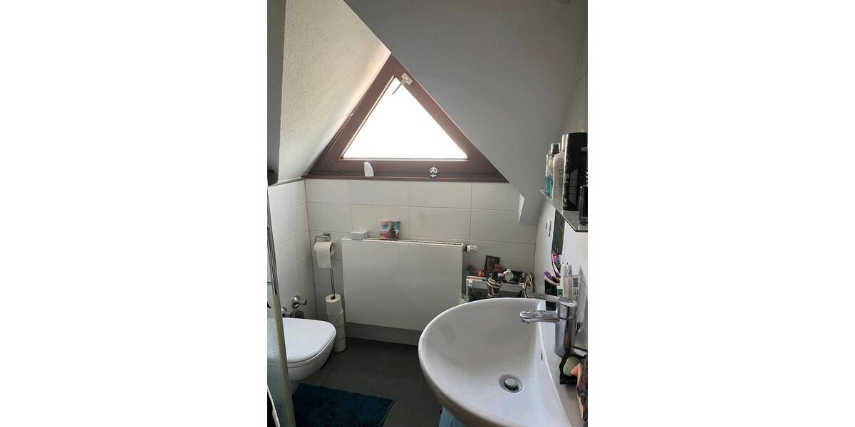 Dachgeschoßwohnung Bammental - 1.5 Zimmer, 60 m&sup2;, 800&euro; | Angebot:25446950