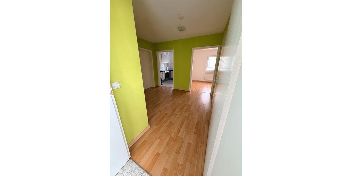 Etagenwohnung Schwaigern - 2 Zimmer, 65 m&sup2;, 850&euro; | Angebot:25867123