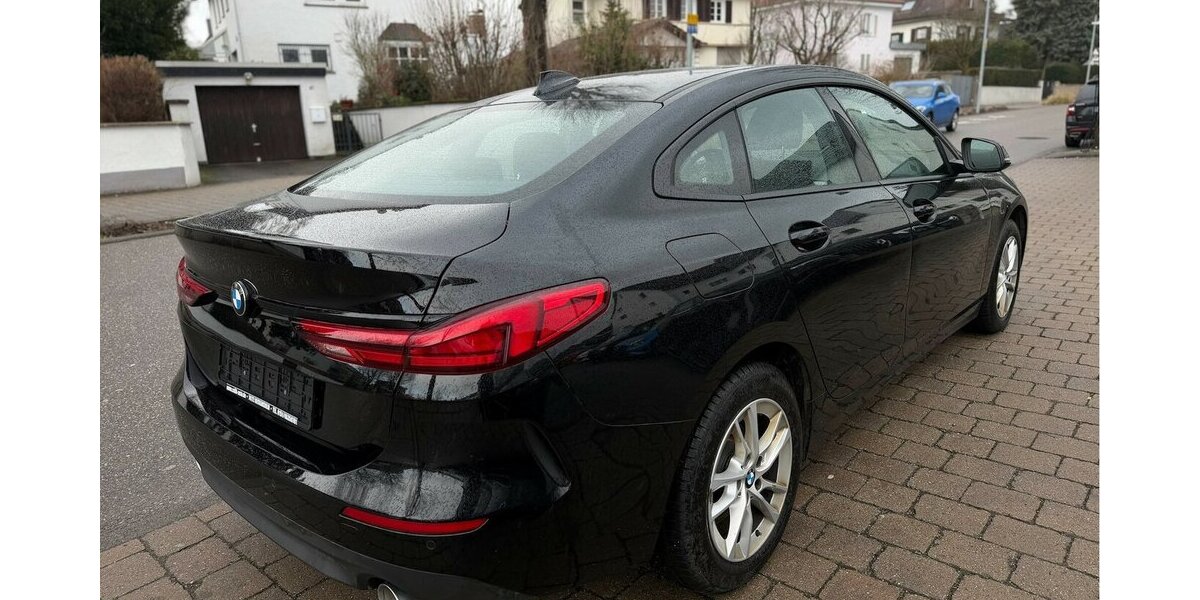 BMW 218 Gran Coupe d Advantage Panorama Navi 200.000 km 16.490 &euro; Neckarsulm 74172