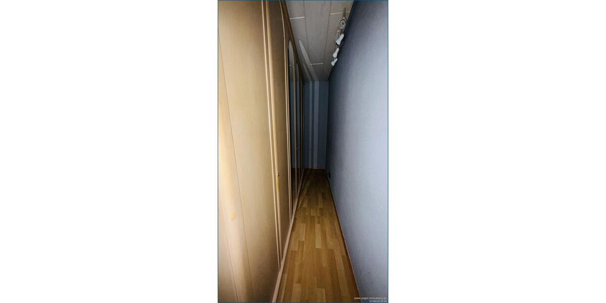 Etagenwohnung Walzbachtal - 3 Zimmer, 105 m&sup2;, 890&euro; | Angebot:25905200