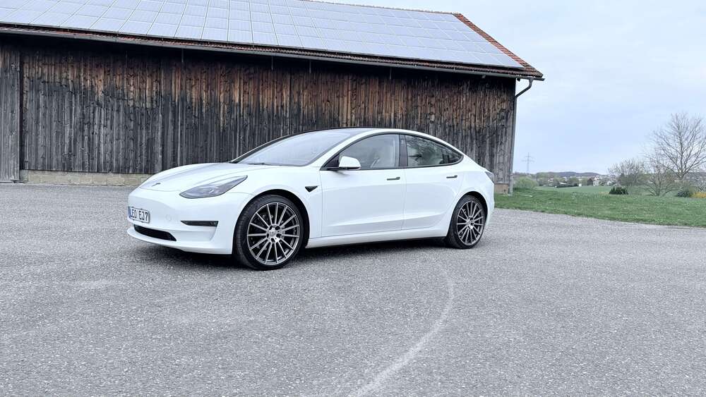 Tesla Model 3 61.500 km 27.990 &euro; Bretten 75015