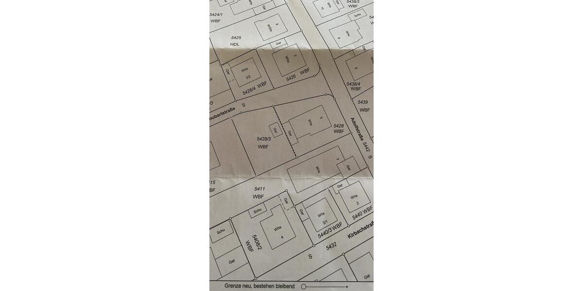 Mehrfamilienhaus, Wohnhaus Sachsenheim - 10 Zimmer, 210 m&sup2;, 699.000&euro; | Angebot:25168235