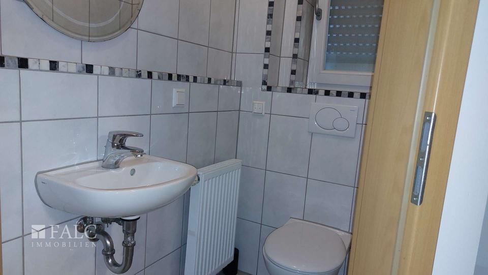 Doppelhaushälfte Dielheim - 6 Zimmer, 181 m&sup2;, 1.800&euro; | Angebot:25799397