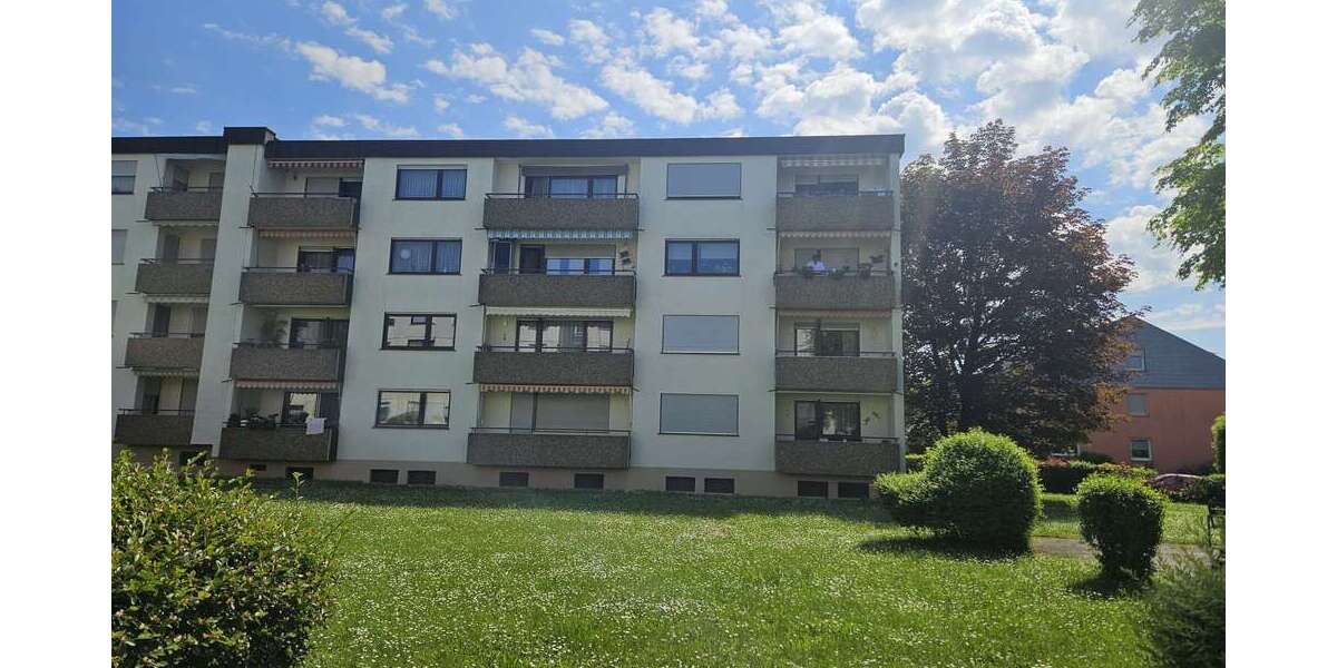 Etagenwohnung Markgröningen - 3.5 Zimmer, 90 m&sup2;, 245.000&euro; | Angebot:25099525