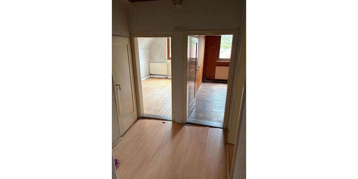 Einfamilienhaus Niefern-Öschelbronn Öschelbronn - 4 Zimmer, 120 m&sup2;, 120.000&euro; | Angebot:25087527