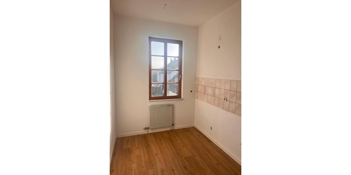 Etagenwohnung Ilsfeld - 2 Zimmer, 65 m&sup2;, 725&euro; | Angebot:25378723