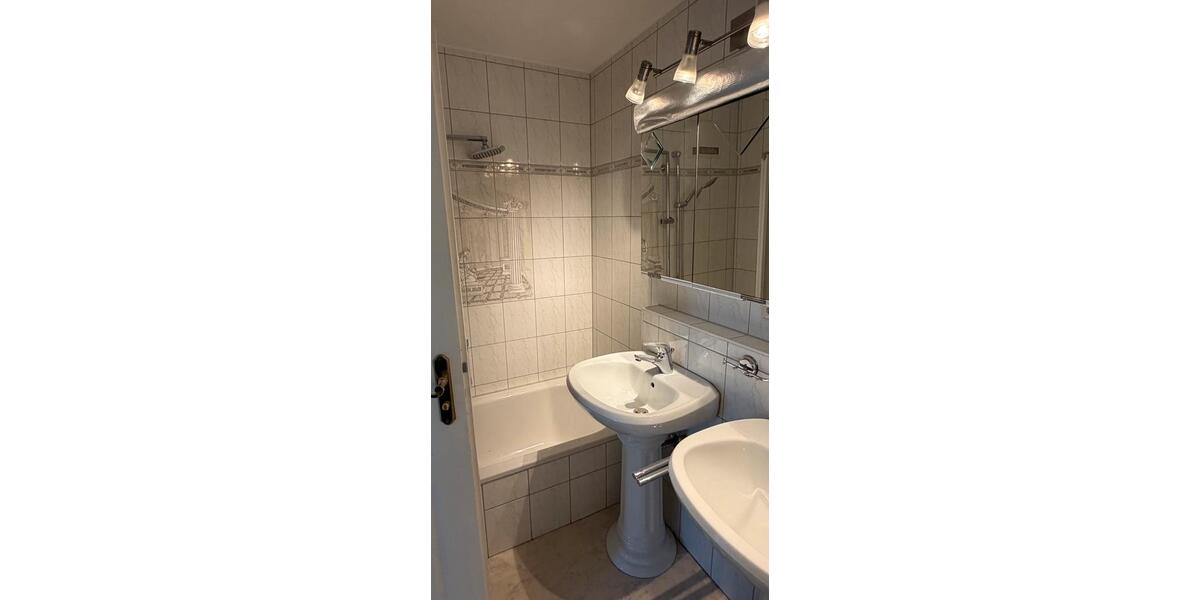 Erdgeschoßwohnung Neckarsulm - 3.5 Zimmer, 62 m&sup2;, 865&euro; | Angebot:25968269