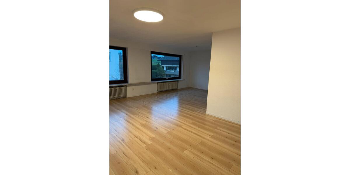 Etagenwohnung Niefern-Öschelbronn Öschelbronn - 4 Zimmer, 115 m&sup2;, 1.350&euro; | Angebot:25592548