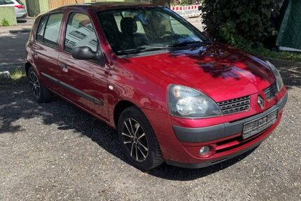 Renault Clio 185.000 km 1.300 &euro; Mühlacker 75417