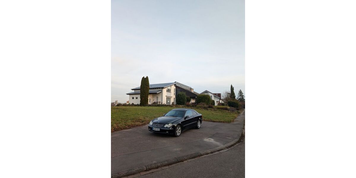 Mercedes-Benz CLK 320 156.000 km 5.900 &euro; Eppingen 75031