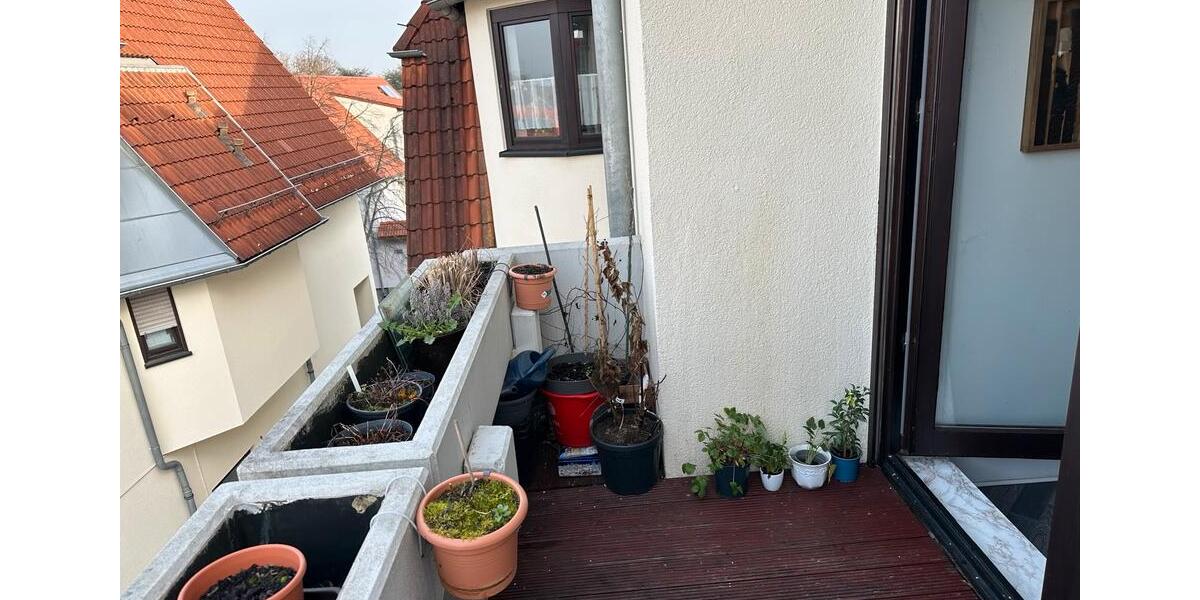 Dachgeschoßwohnung Bad Schönborn - 2 Zimmer, 74 m&sup2;, 1.268&euro; | Angebot:25725071