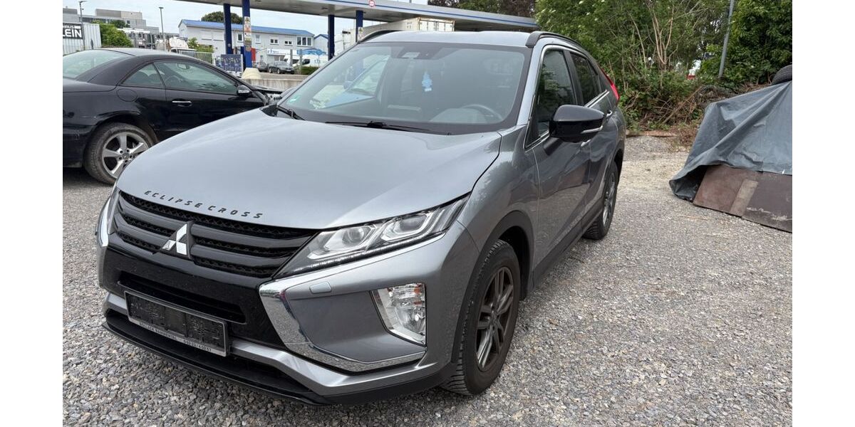 Mitsubishi Eclipse Cross 114.000 km 14.900 &euro; Wiesenbach 69257