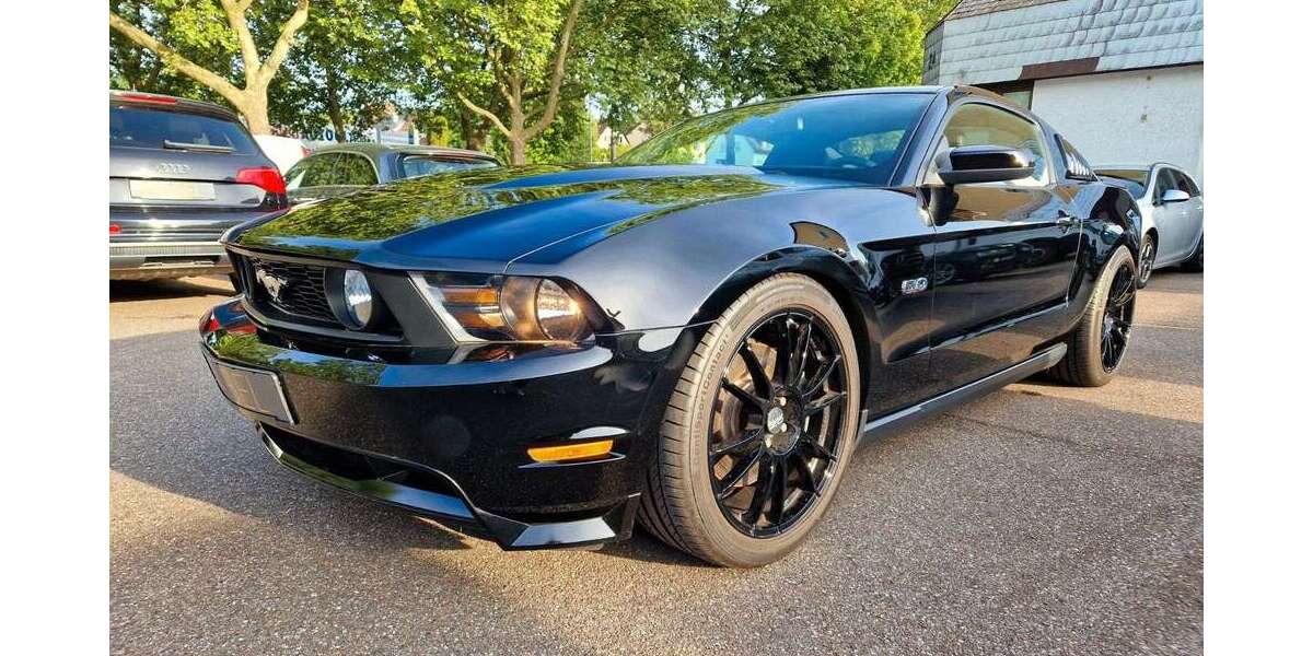 Ford Mustang 33.800 km 21.770 &euro; Heilbronn 74074