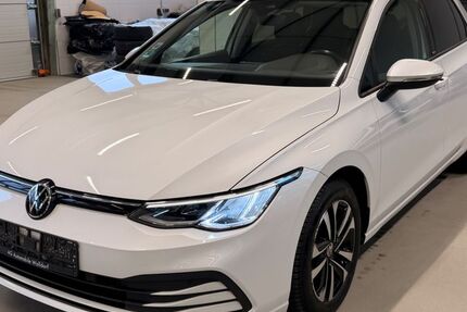 VW Golf 97.000 km 16.900 &euro; Walldorf 69190