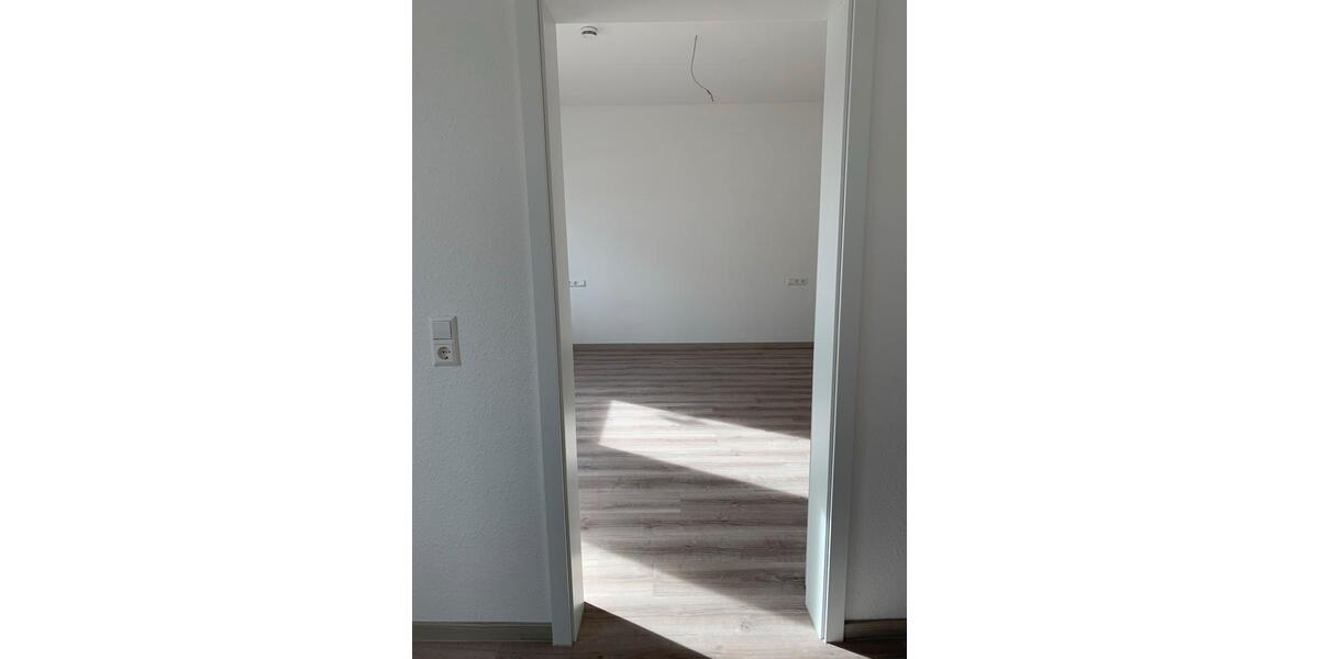 Etagenwohnung Niefern-Öschelbronn Öschelbronn - 4 Zimmer, 109 m&sup2;, 1.100&euro; | Angebot:25908015