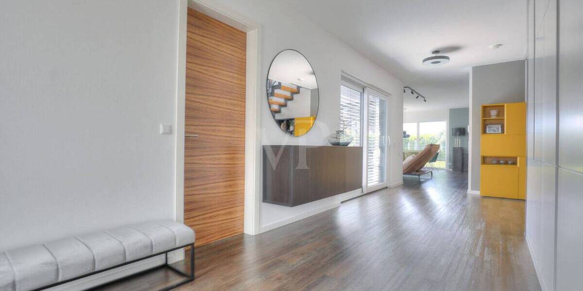 Einfamilienhaus Gemmingen / Stebbach Stebbach - 7 Zimmer, 292 m&sup2;, 1.195.000&euro; | Angebot:25775708