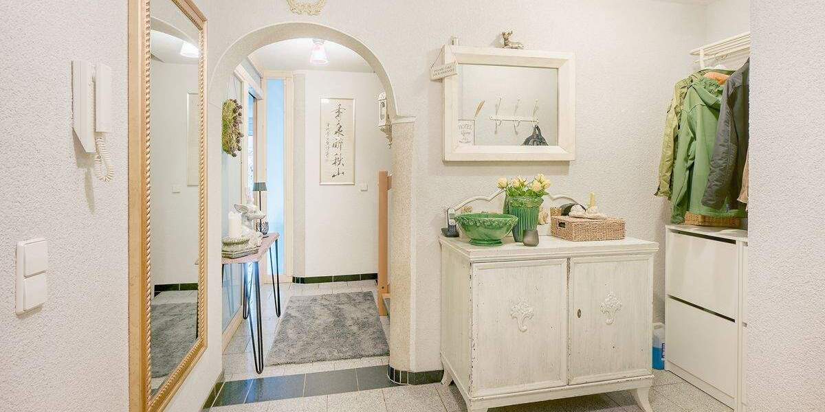 Reihenmittelhaus Bruchsal / Helmsheim Helmsheim - 6 Zimmer, 169 m&sup2;, 449.000&euro; | Angebot:25896127