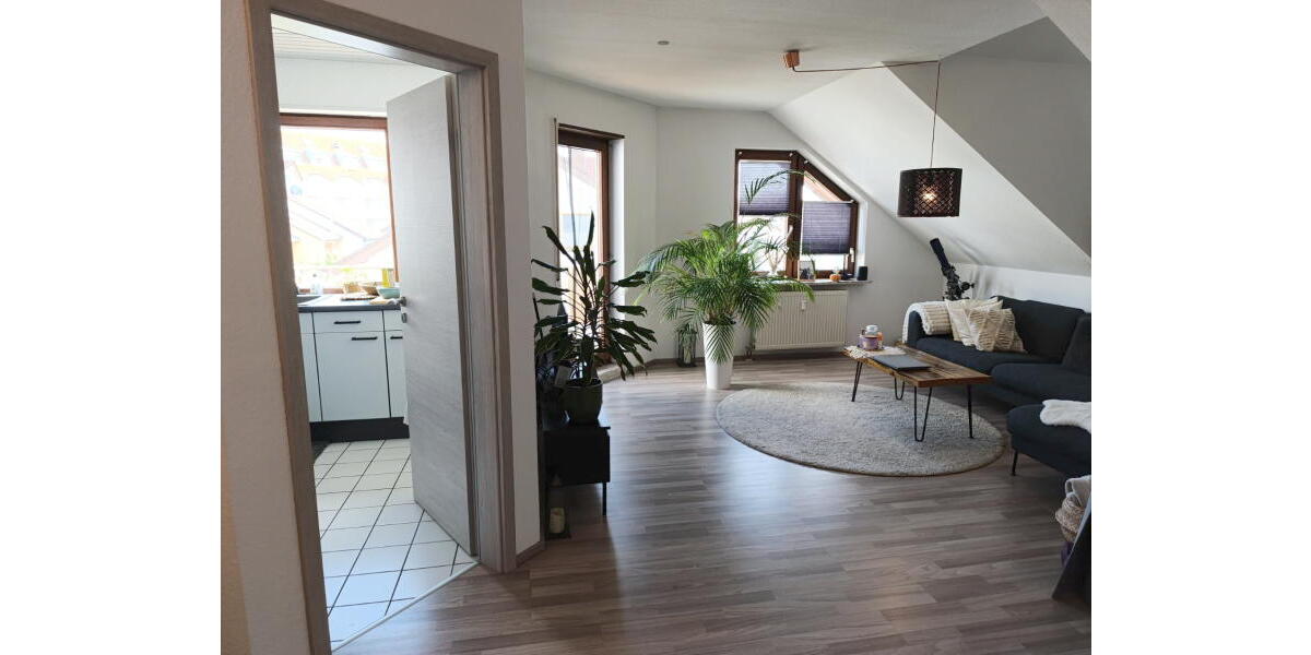 ObjNr:19746 - Wunderschöne und licht durchflutete 4 Zimmer ETW in zentraler Lage von Leimen - Etagenwohnung Leimen | Angebot:22894112