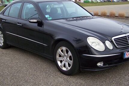 Mercedes-Benz E 220 335.100 km 3.490 &euro; Bruchsal 76646