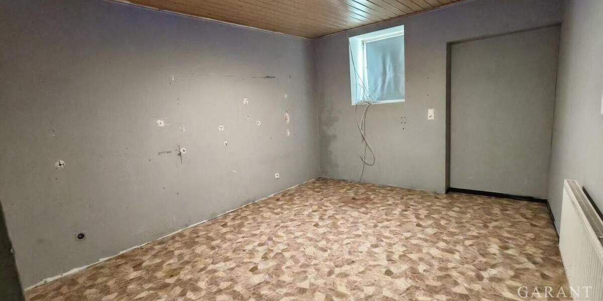 Einfamilienhaus Bretten - 1 Zimmer, 130 m&sup2;, 299.000&euro; | Angebot:25707705