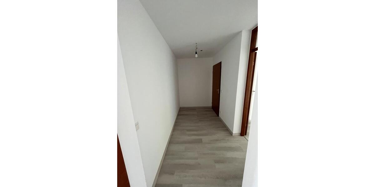 Etagenwohnung Niefern-Öschelbronn Öschelbronn - 3.5 Zimmer, 91 m&sup2;, 1.050&euro; | Angebot:25081520