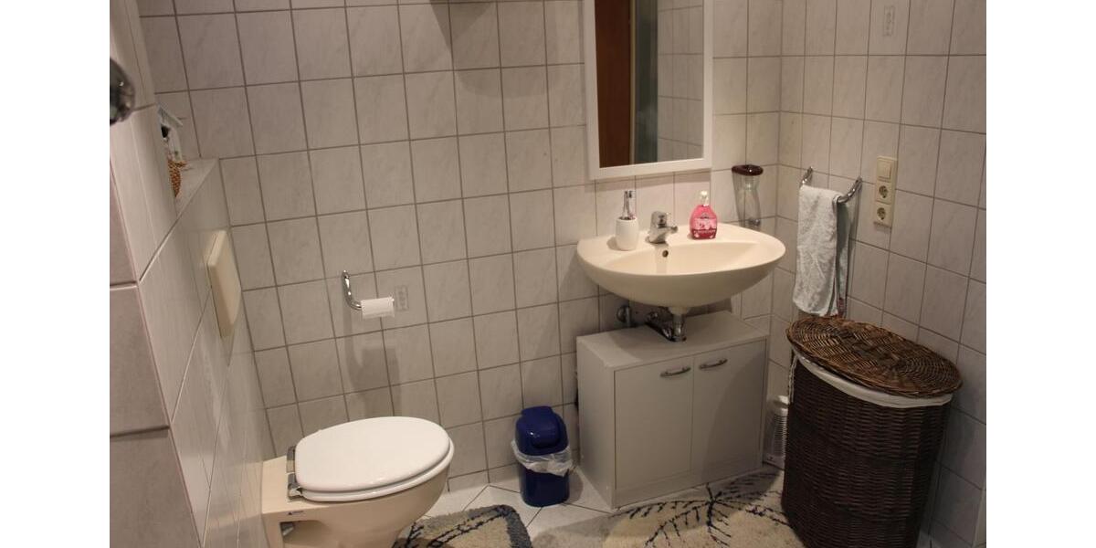 Erdgeschoßwohnung Untergruppenbach - 2.5 Zimmer, 83 m&sup2;, 900&euro; | Angebot:25645078