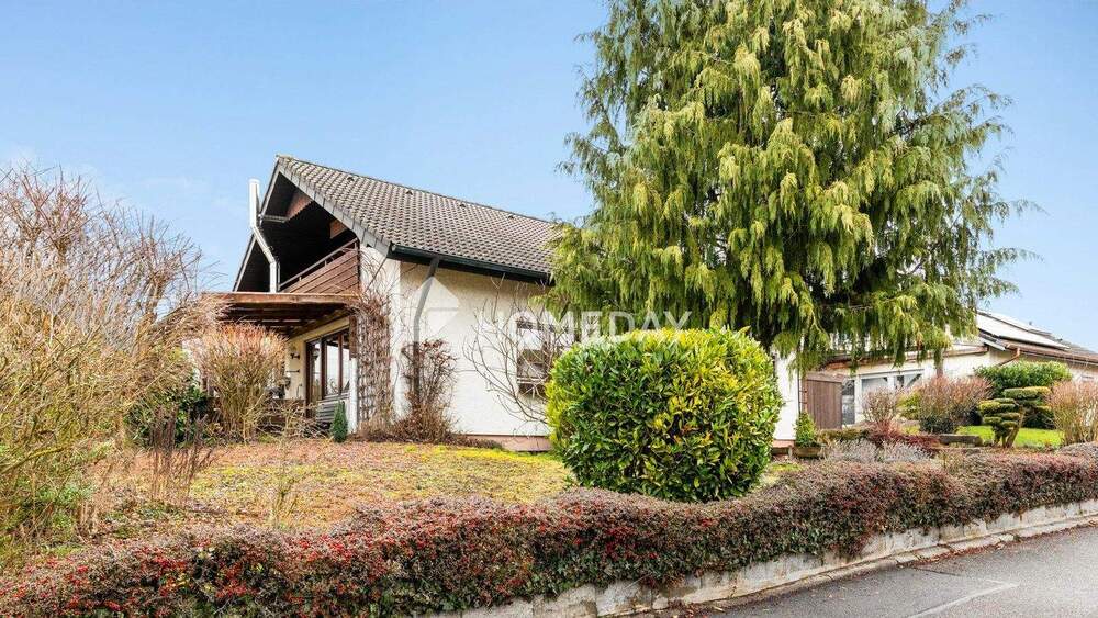 Einfamilienhaus Gundelsheim - 6 Zimmer, 140 m&sup2;, 445.000&euro; | Angebot:25737659