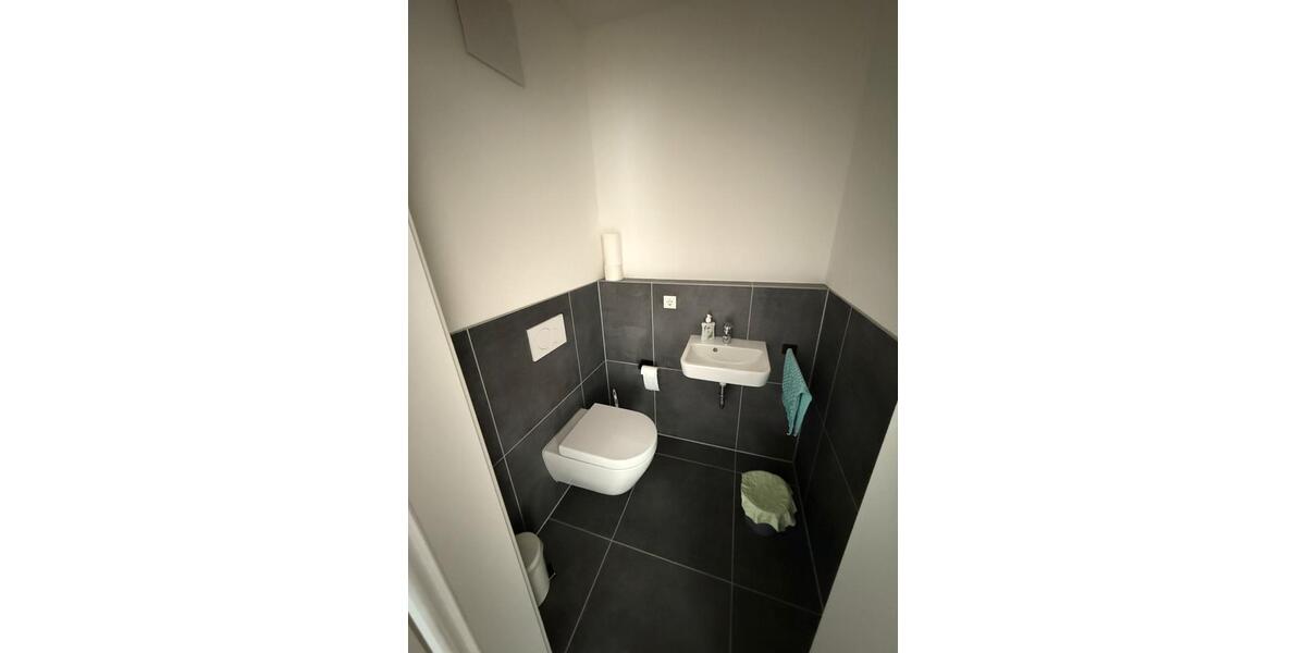 Dachgeschoßwohnung Sinsheim - 3 Zimmer, 87 m&sup2;, 419.000&euro; | Angebot:25756259