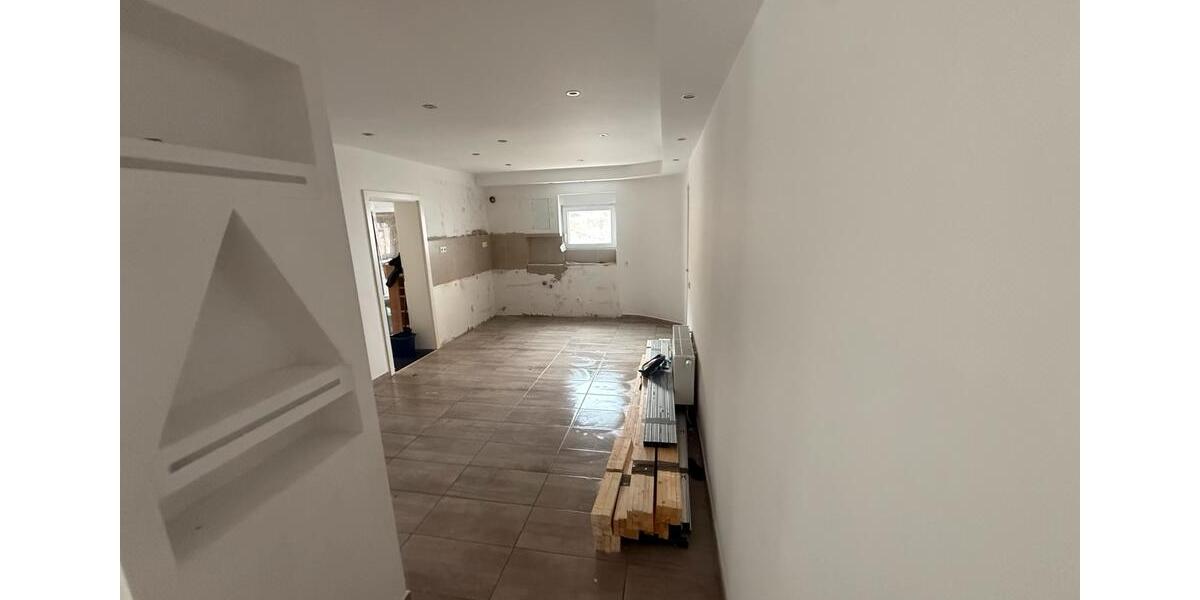 Erdgeschoßwohnung Illingen - 3 Zimmer, 80 m&sup2;, 900&euro; | Angebot:25612113