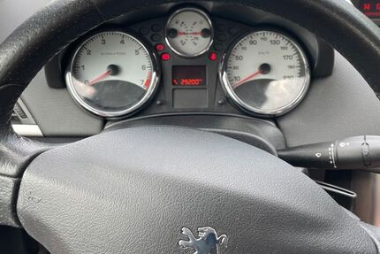 Peugeot 207 166.000 km 3.490 &euro; Pleidelsheim 74385