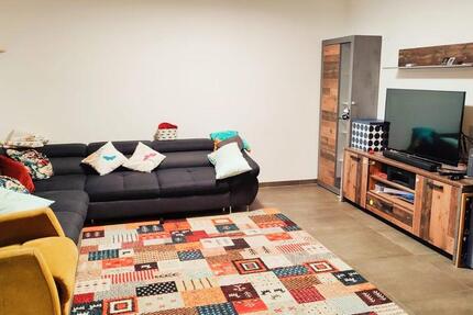 Wohnung Bönnigheim - 3 Zimmer, 93 m&sup2;, 1.255&euro; | Angebot:25164998