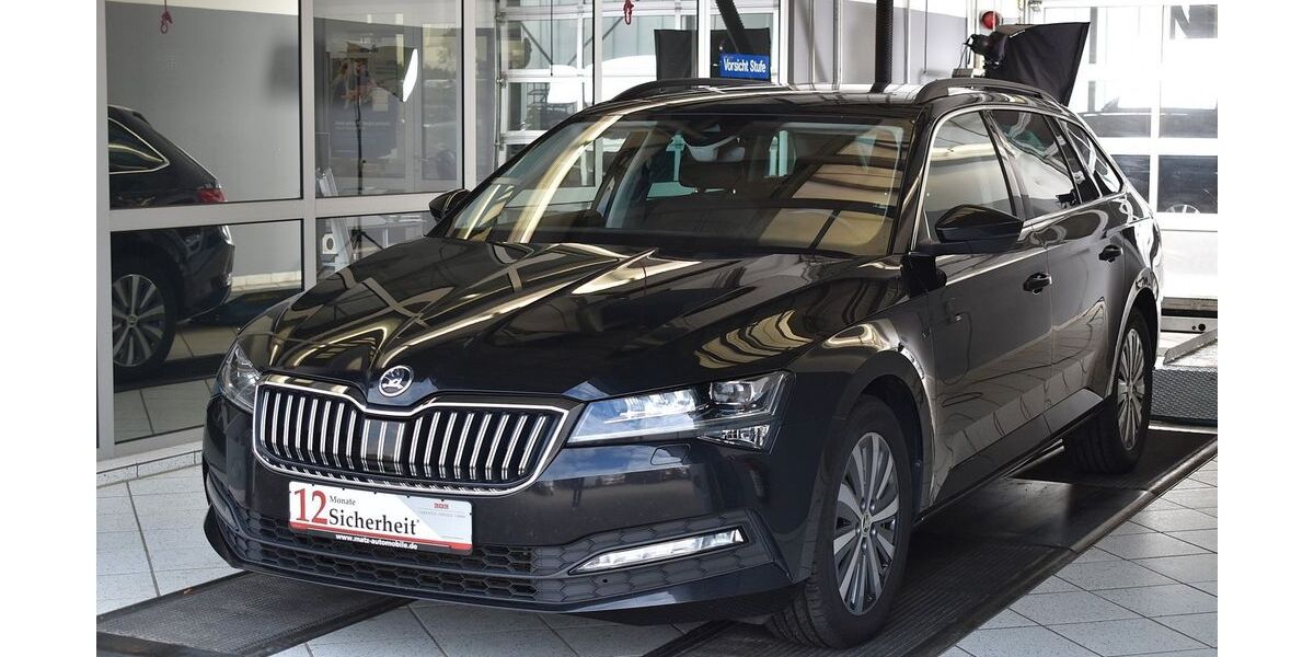 Skoda Superb 142.477 km 22.930 &euro; Bad Friedrichshall 74177