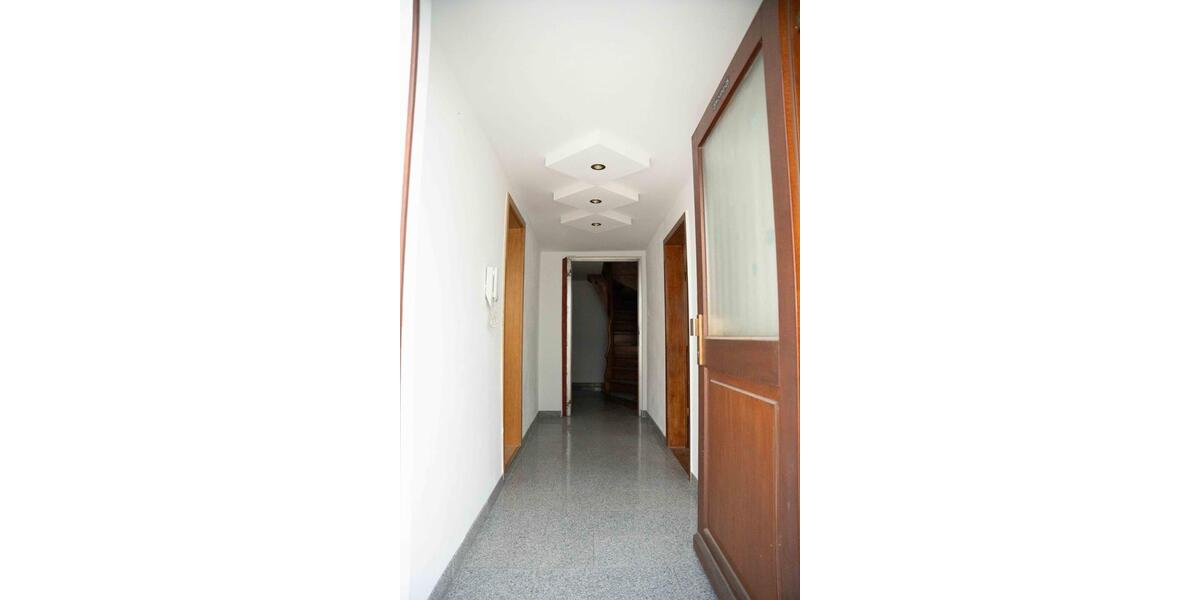 Einfamilienhaus Neckarzimmern - 8 Zimmer, 220 m&sup2;, 359.000&euro; | Angebot:25992442