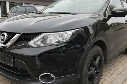 Nissan Qashqai 1.6 dCi Tekna 132.000 km 7.500 &euro; Neckarsulm 74172