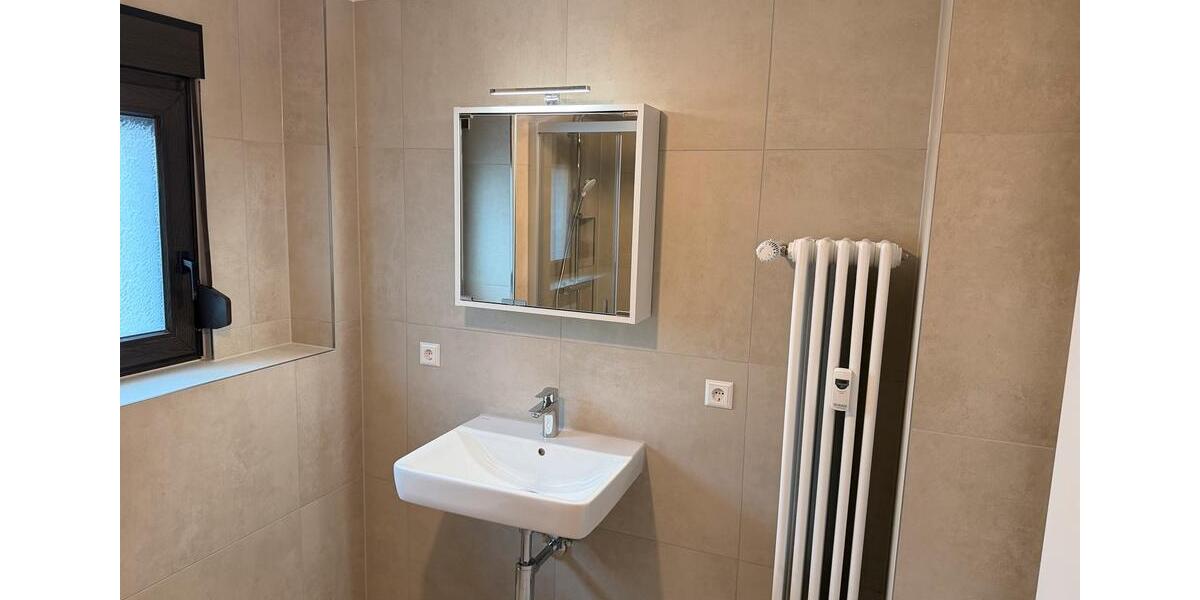 Erdgeschoßwohnung Bruchsal - 2 Zimmer, 62 m&sup2;, 850&euro; | Angebot:25647332