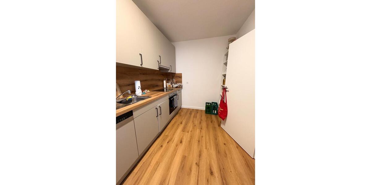 Etagenwohnung Gundelsheim - 3 Zimmer, 102 m&sup2;, 1.330&euro; | Angebot:25143885