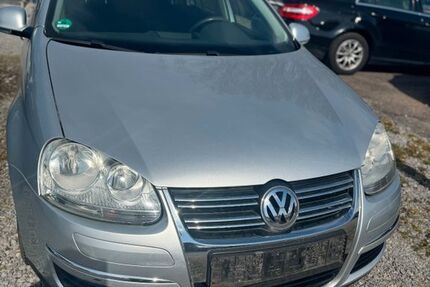 VW Golf 231.585 km 1.850 &euro; Untergruppenbach 74199